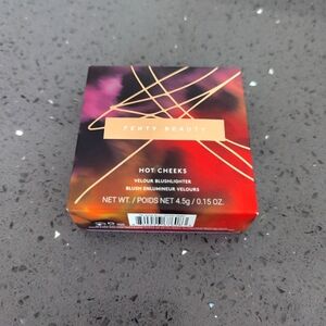 Fenty Beauty Hot Cheeks Velour Blushlighter